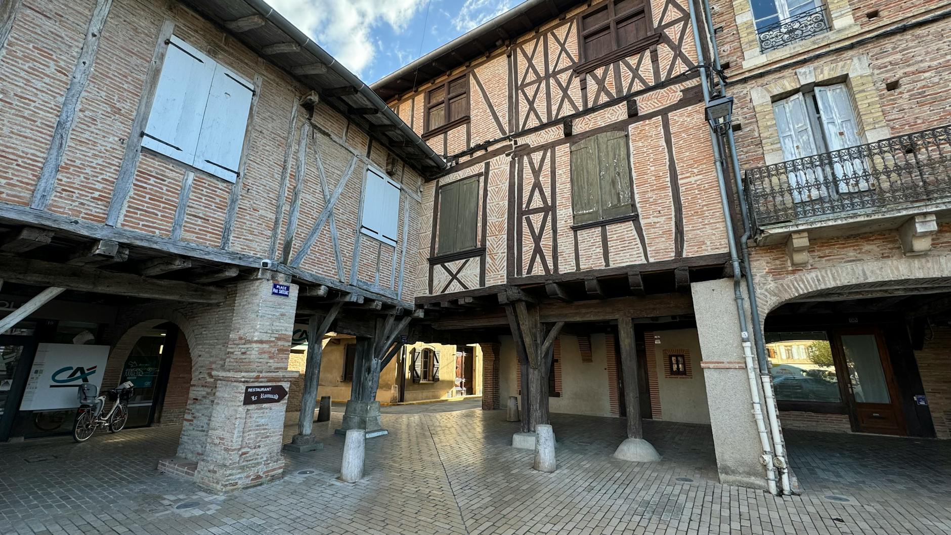 Conduite d&rsquo;engins et CACES : obligations et responsabilité AT