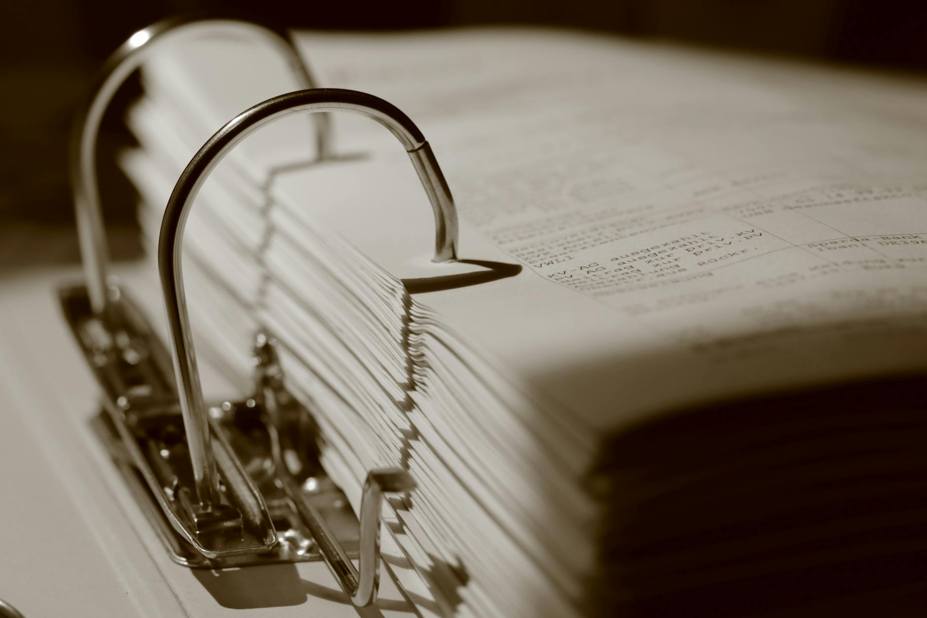 Quels documents remettre au salari\u00e9 qui quitte l&rsquo;entreprise ? La liste compl\u00e8te